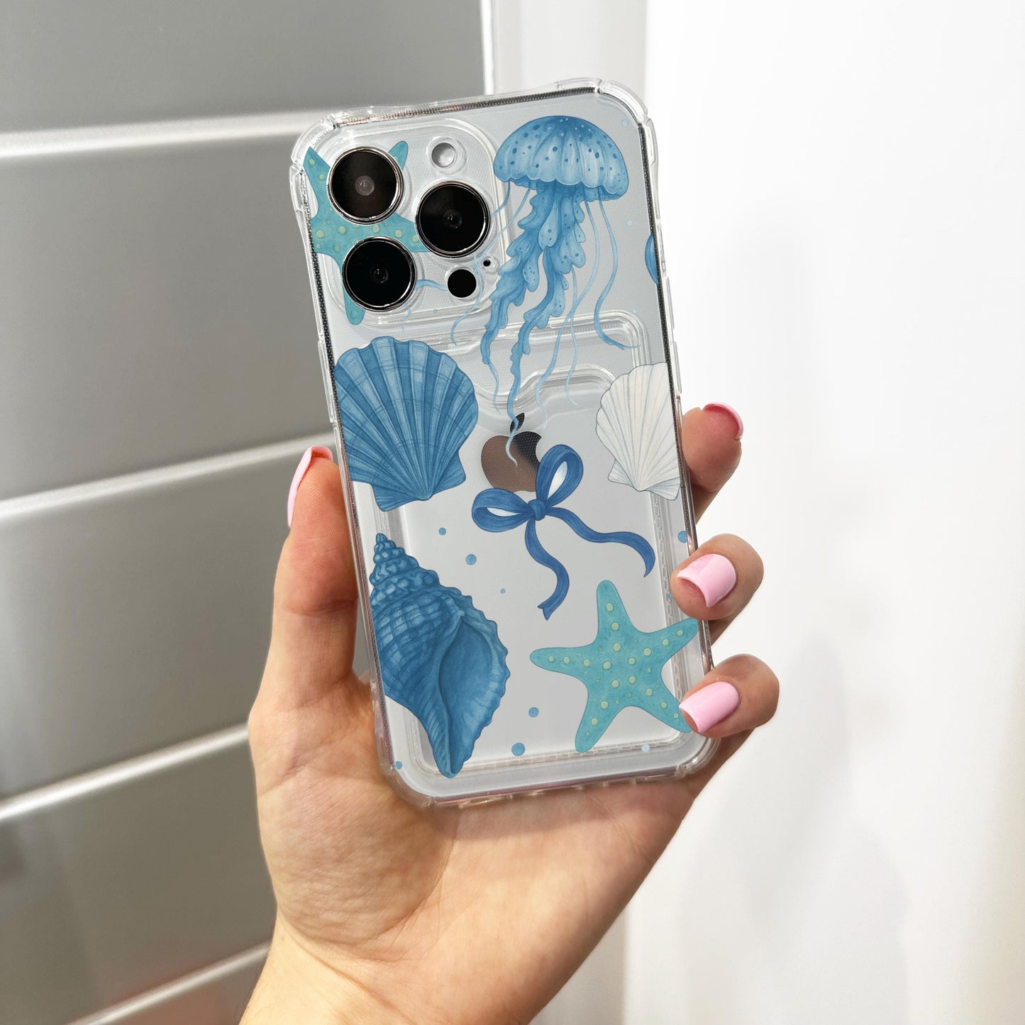 Shell Jelly Fish Case