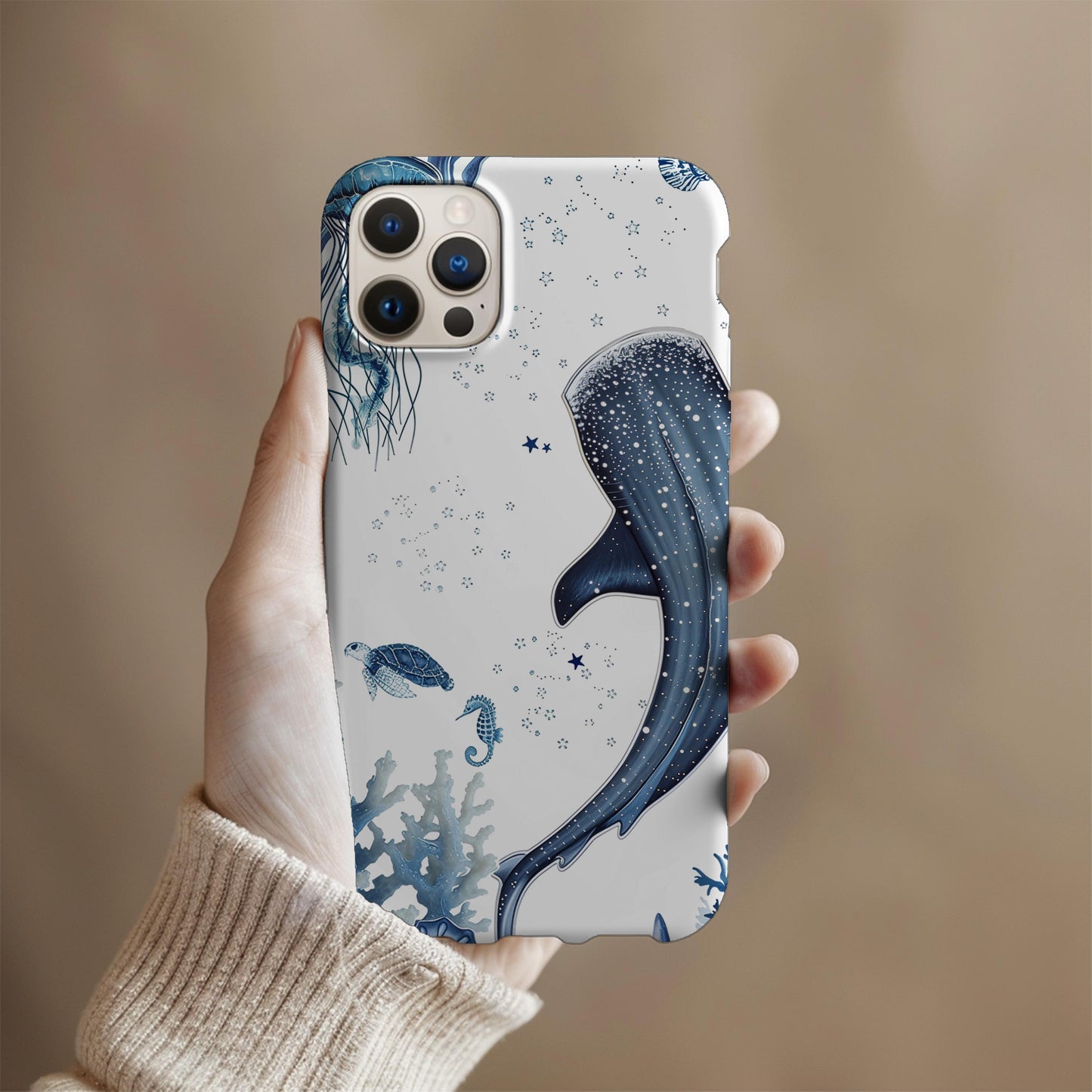 Retro Whale Shark Case V7
