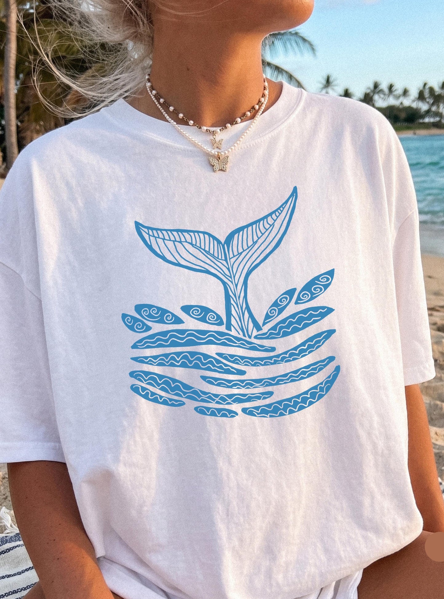Whale Tail Tee