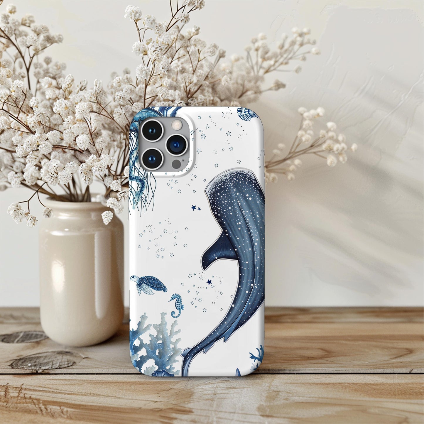Retro Whale Shark Case V7