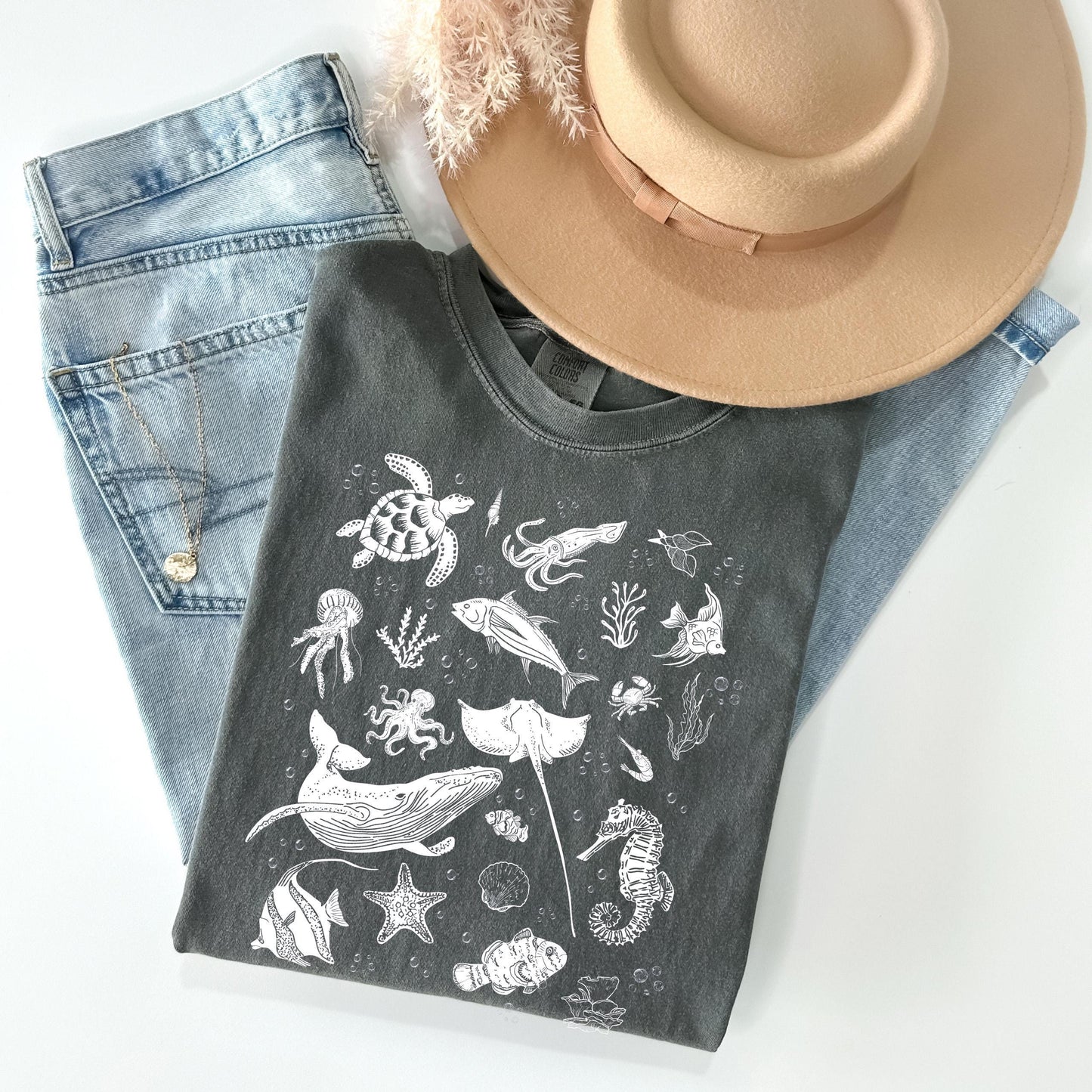 Sea Animals 90s Style T-Shirt V