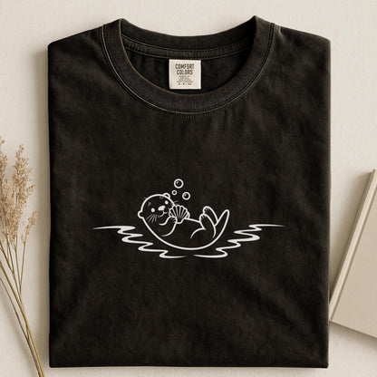 Minimal Otter T-Shirt